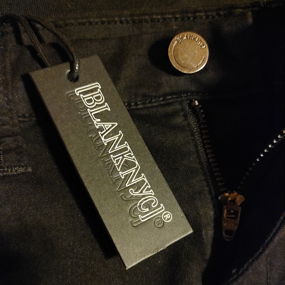 New BlankNYC black skirt with side stripe sz 4(27) - Picture 9 of 15